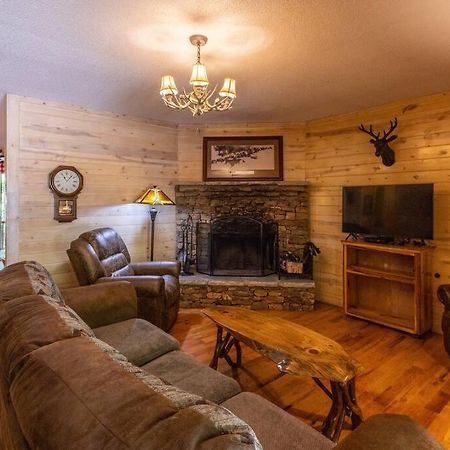 Pet Friendly Luxury Cabin Near Helen With Fire Pit Cleveland Dış mekan fotoğraf