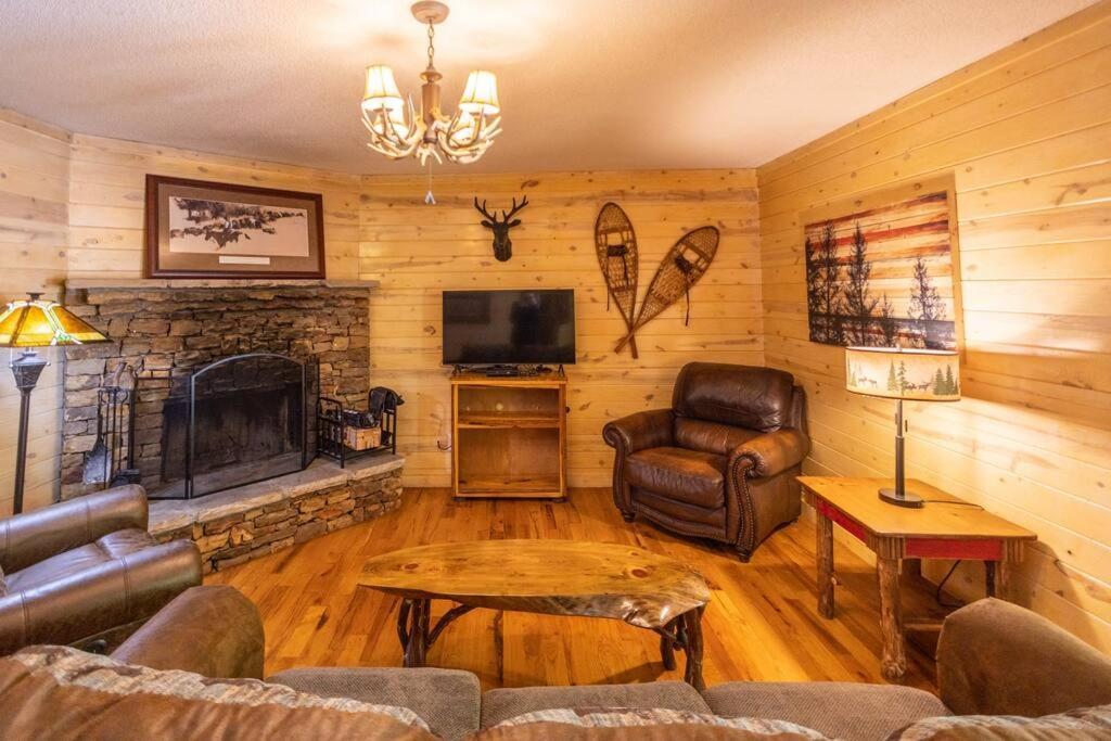 Pet Friendly Luxury Cabin Near Helen With Fire Pit Cleveland Dış mekan fotoğraf
