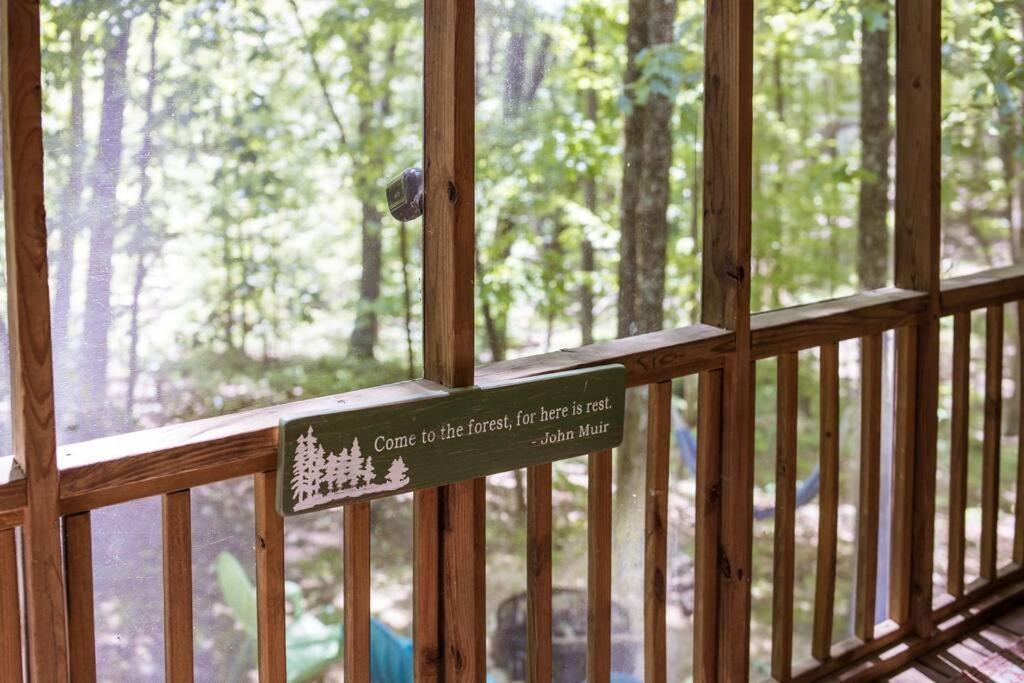 Pet Friendly Luxury Cabin Near Helen With Fire Pit Cleveland Dış mekan fotoğraf