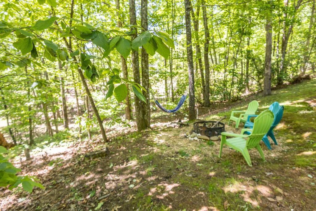 Pet Friendly Luxury Cabin Near Helen With Fire Pit Cleveland Dış mekan fotoğraf