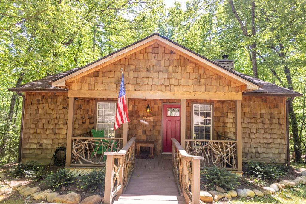 Pet Friendly Luxury Cabin Near Helen With Fire Pit Cleveland Dış mekan fotoğraf